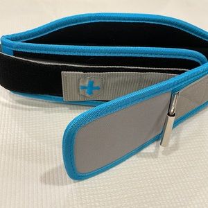 HumanX by Harbinger Women's 5.0-Inch Core Flex Weight Belt